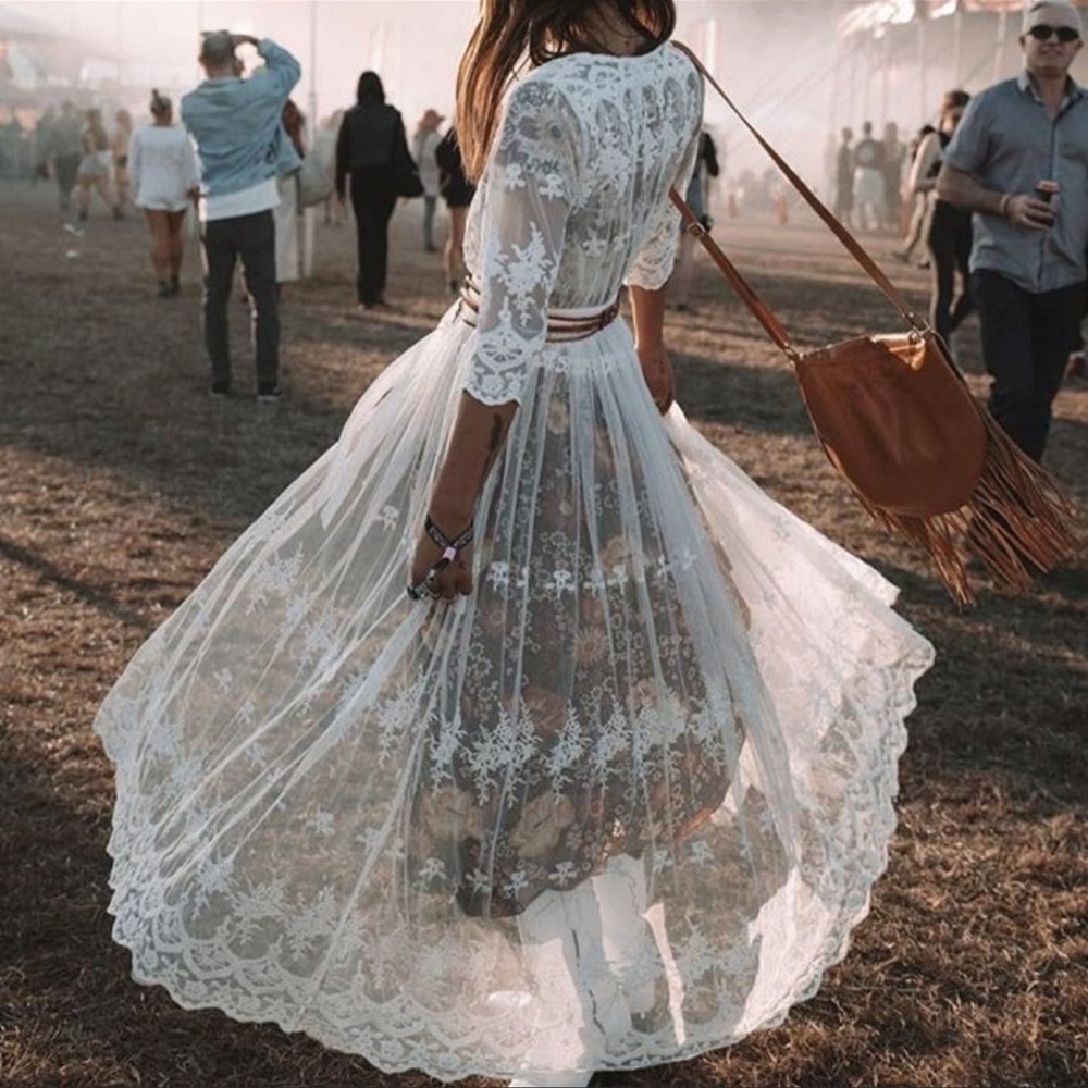 Vintage Lace Inspired Maxi Kimono Style Duster Robe Intricately Designed. White - Picture 3 of 14